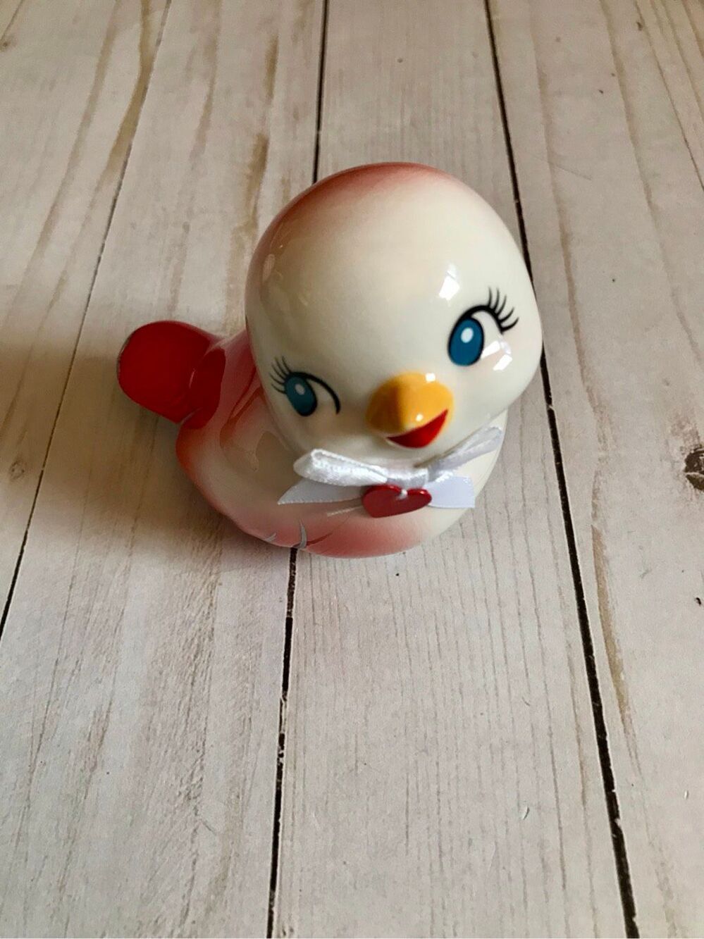 Spritz Ceramic small Love Bird white red heart ribbon collectible figurine